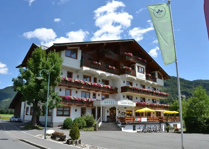 ホテル Neuwirt ブーヘン