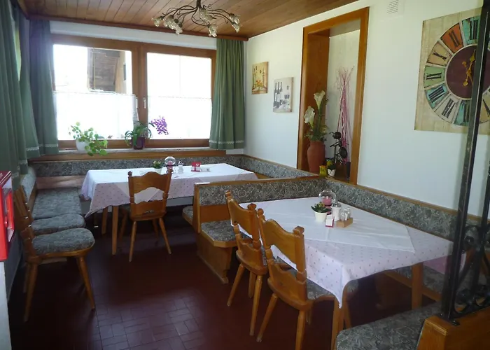 Neuwirt Otel Kirchdorf in Tirol